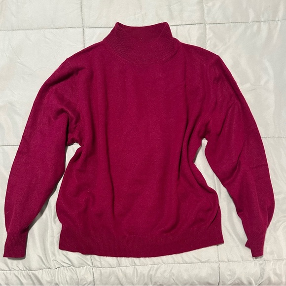 Vintage Lord & Taylor cashmere sweater - Picture 2 of 4